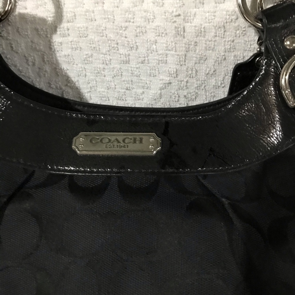 Coach purse - Picture 3 of 6